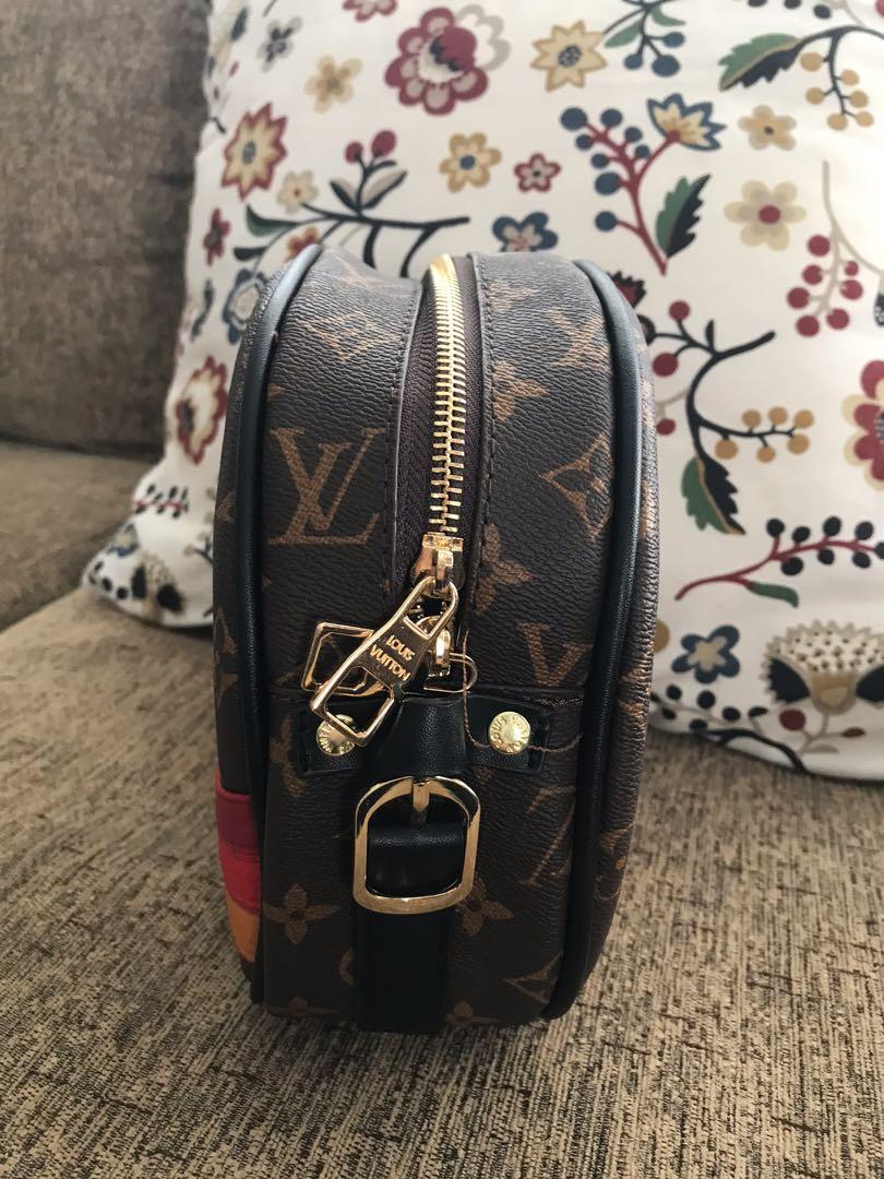 Lv Round Bag Women S Fashion Bags Wallets On Carousell