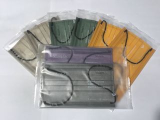 （分類：）位於 。 由 lillianlee11 提交（商品編號 1098173987，圖片 1）。簡介： 。