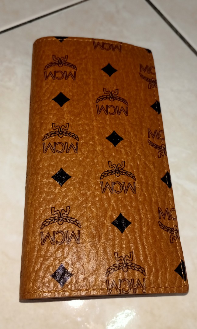 Long top wallet mcm