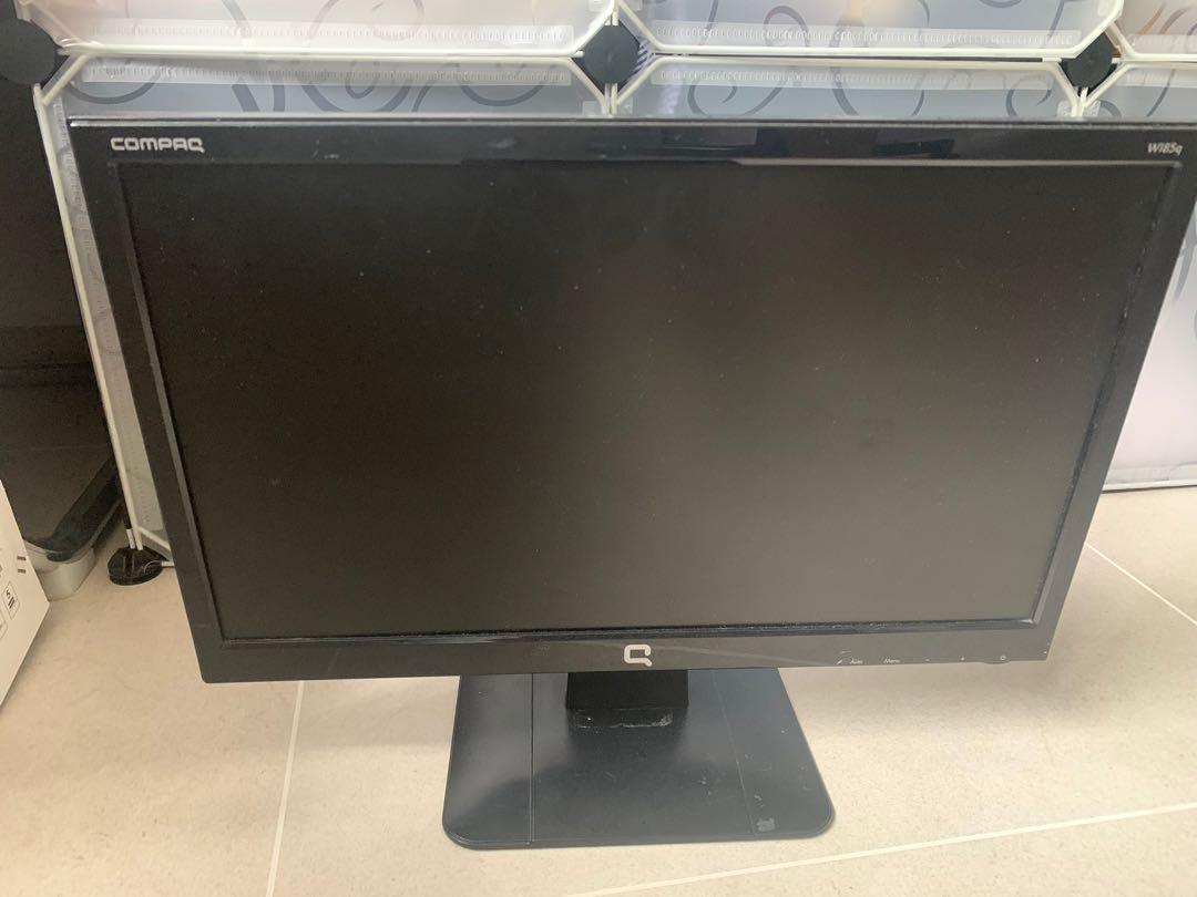 Monitor (Category: Desktops) located in Singapore. Submitted by flowers4u (Listing ID 1098024468, Image 1). Description: Monitor as shown in picture. Able to turn on. Working well. Screen abit yellow tint. Self collection yishun Blk 427 .