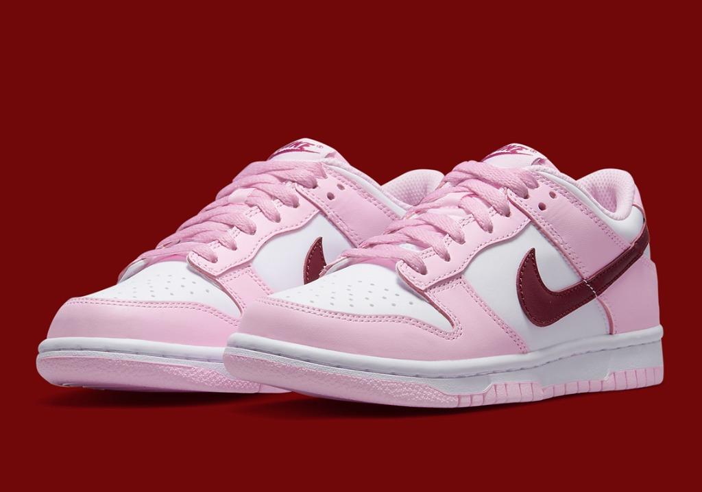 Pink dunk clearance