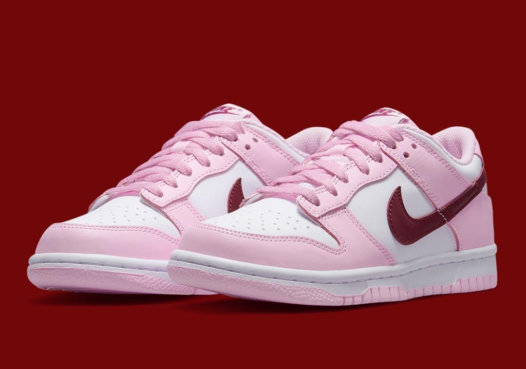 nike strawberry pink dunks