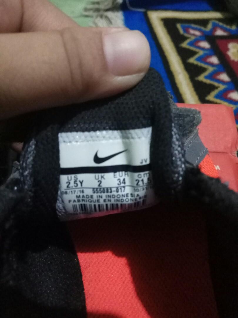 nike revolution 3 defect