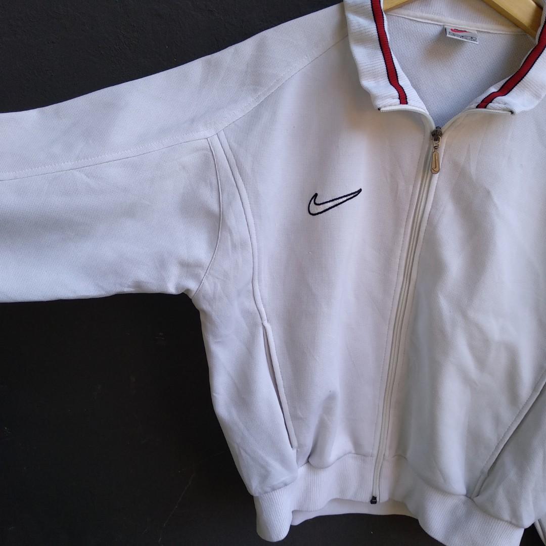 NIKE VINTAGE JACKET SECOND ORIGINAL PRELOVED THRIFT JAKET TRACKTOP NIKE BEKAS MURAH, Fesyen Pria 