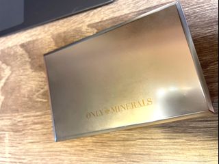 （分類：）位於 。 由 moewz 提交（商品編號 1098101910，圖片 1）。簡介： 。
