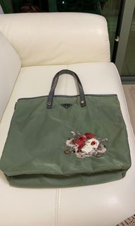 （分類：）位於 。 由 yayasuper 提交（商品編號 1098163828，圖片 1）。簡介： 。