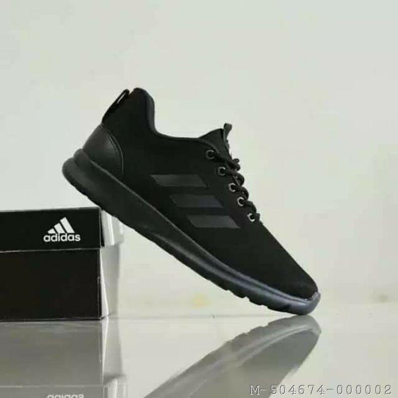 SEPATU SNEAKER PRIA HITAM ADIDAS VAMA 002 Warna Hitam Ukuran 38 39 40 41 42 43 Silakan menghubungi saya untuk keterangan produk lebih lanjut