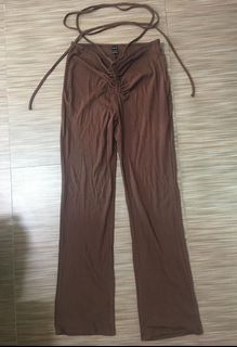(Category: ) located in . Submitted by sophisticatedlyboreing (Listing ID 1098041503, Image 1). Description: .