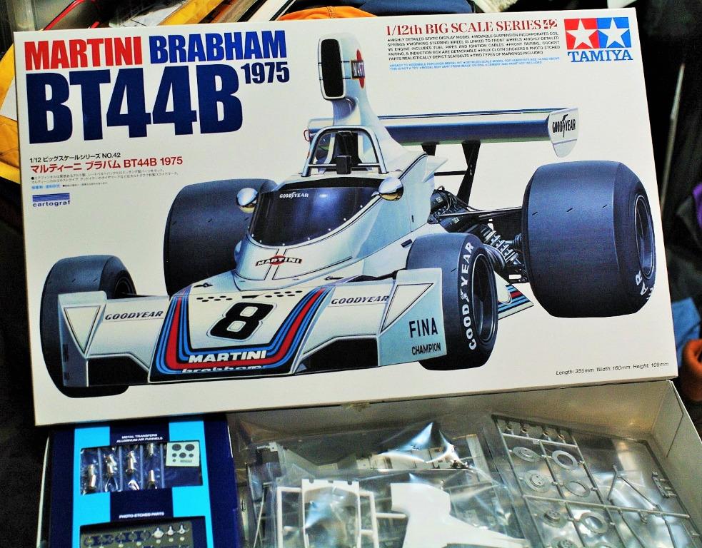 全新-Tamiya-田宮-12042-1/12-Martini Brabham BT44B 1975 -w/PE Parts- Cartograf  decal-M-077, 興趣及遊戲, 收藏品及紀念品, 明星周邊- Carousell