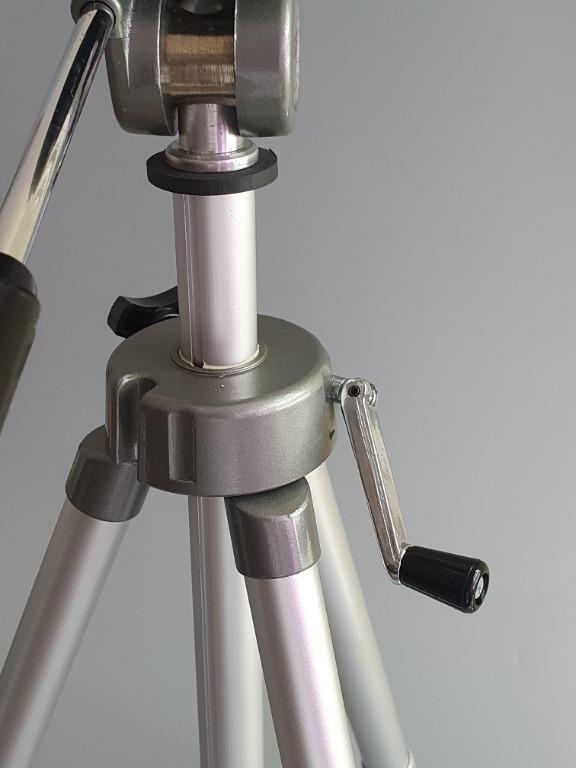 Tiger Tripod (Made in Japan), Photography, Photography Accessories