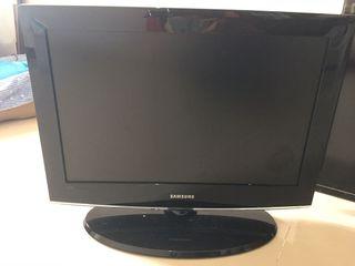 JUAL MURAH TV LCD Samsung 21 Inch Tanpa Kabel