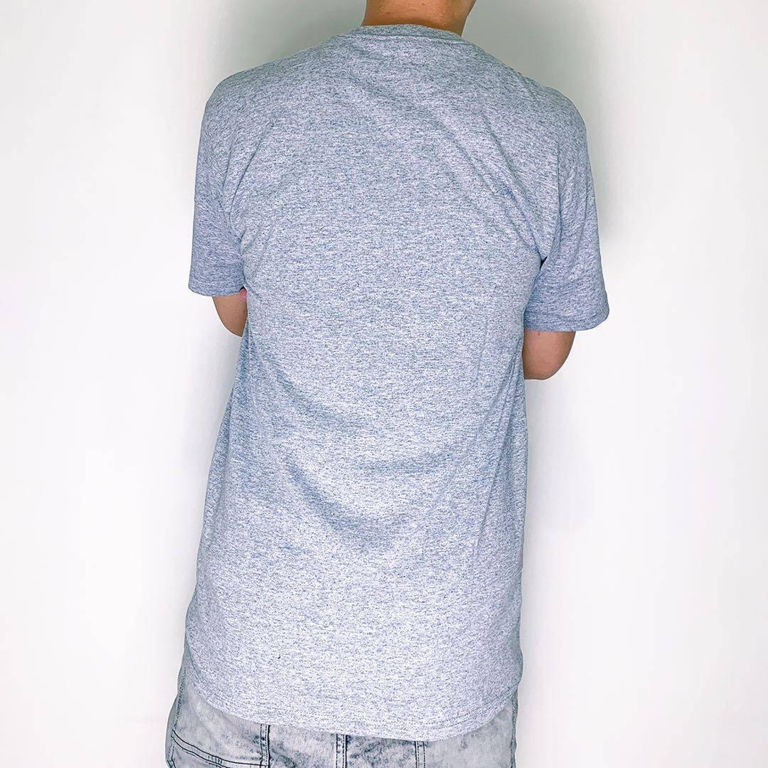 UNDEFEATED UNDFTD LOGO TEE 基本款 素色 休閒 短袖 短T 藍LOGO 灰色 M號 #HAPPY