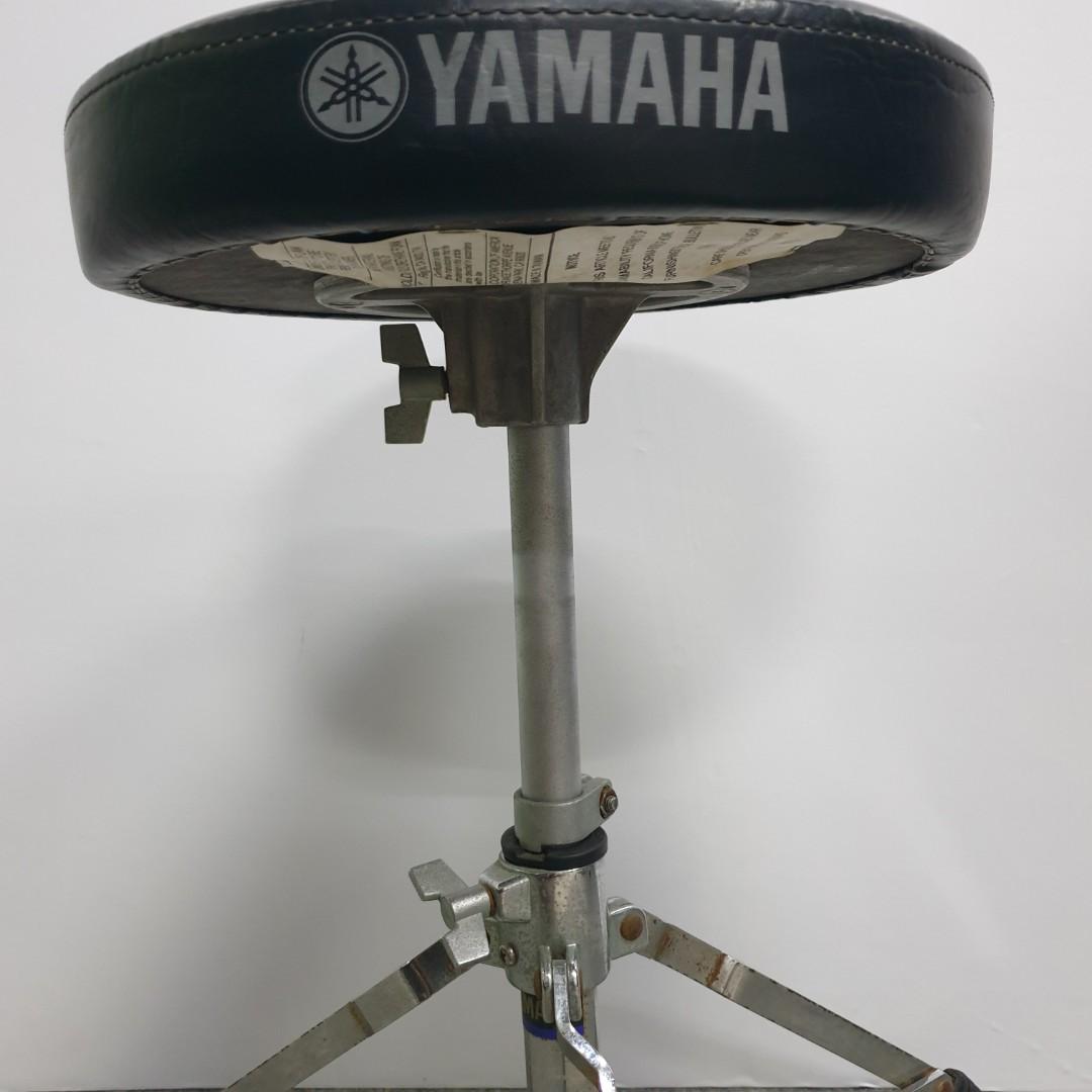 Yamaha drum throne, Hobbies & Toys, Music & Media, Music Accessories on Carousell