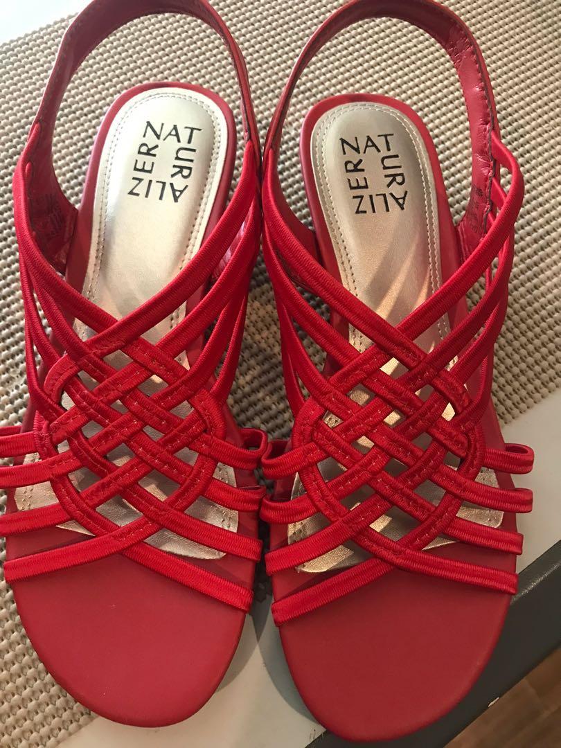 Naturalizer online red sandals
