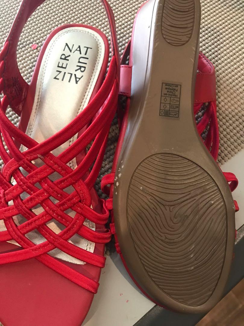 Naturalizer deals red sandals