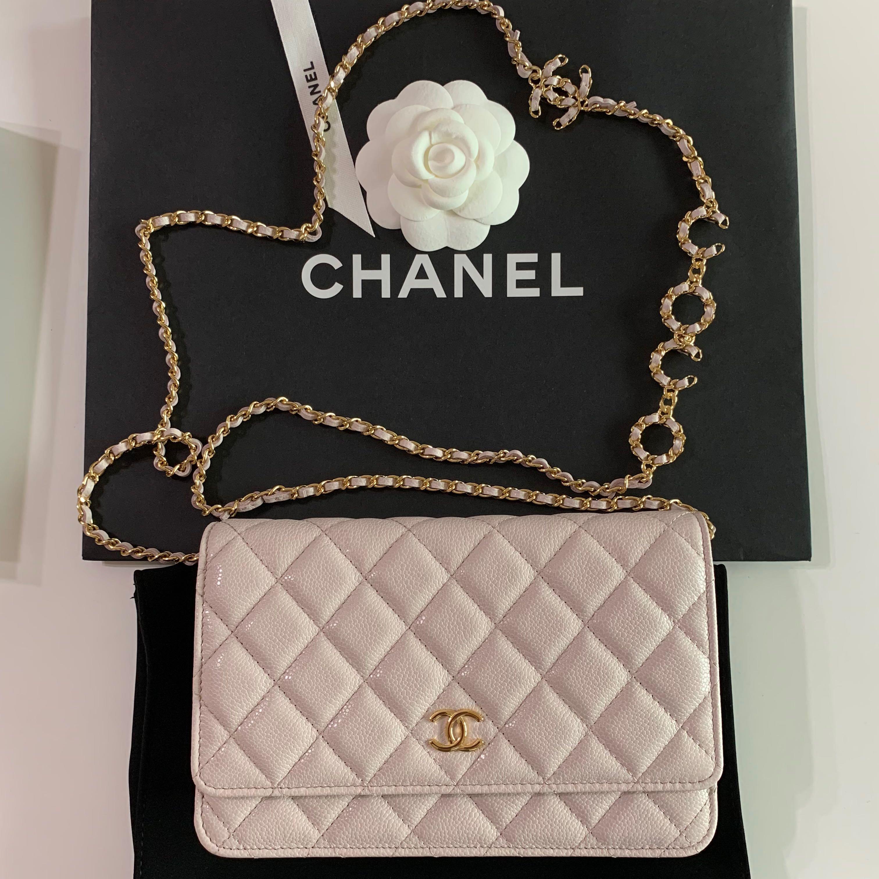 全新Chanel Coco wallet on chain WOC 香奈兒荔支魚子醬牛皮鏈條銀包淡