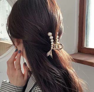 （分類：）位於 。 由 moodring.yard 提交（商品編號 1102051119，圖片 1）。簡介： 。