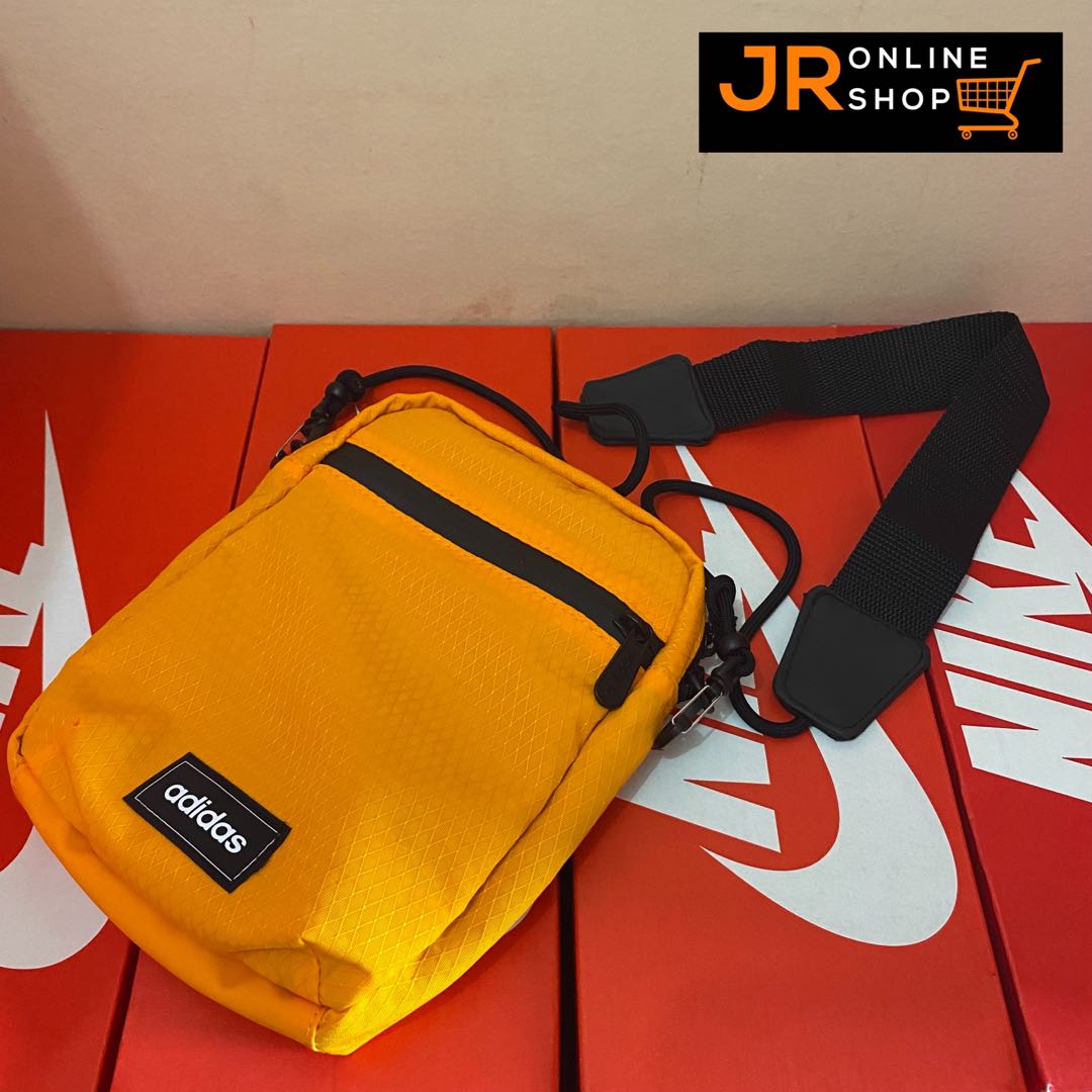 ADIDAS SLING BAG, Men's Fashion, Bags 