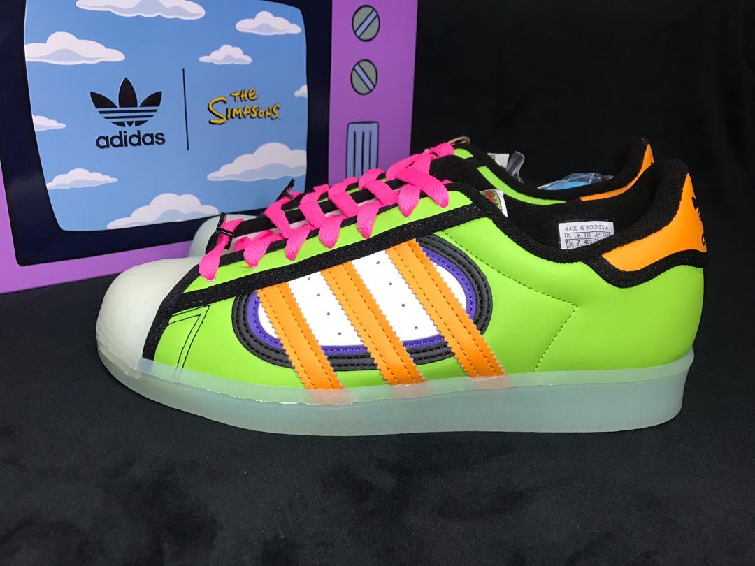 adidas superstar simpsons squishee