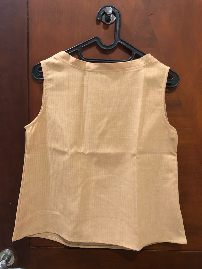 ATS the label top