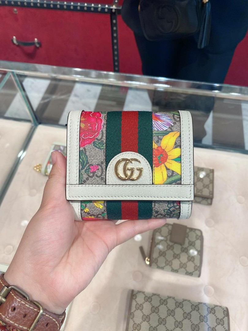 Authentic Gucci Ophidia Flora Wallet 