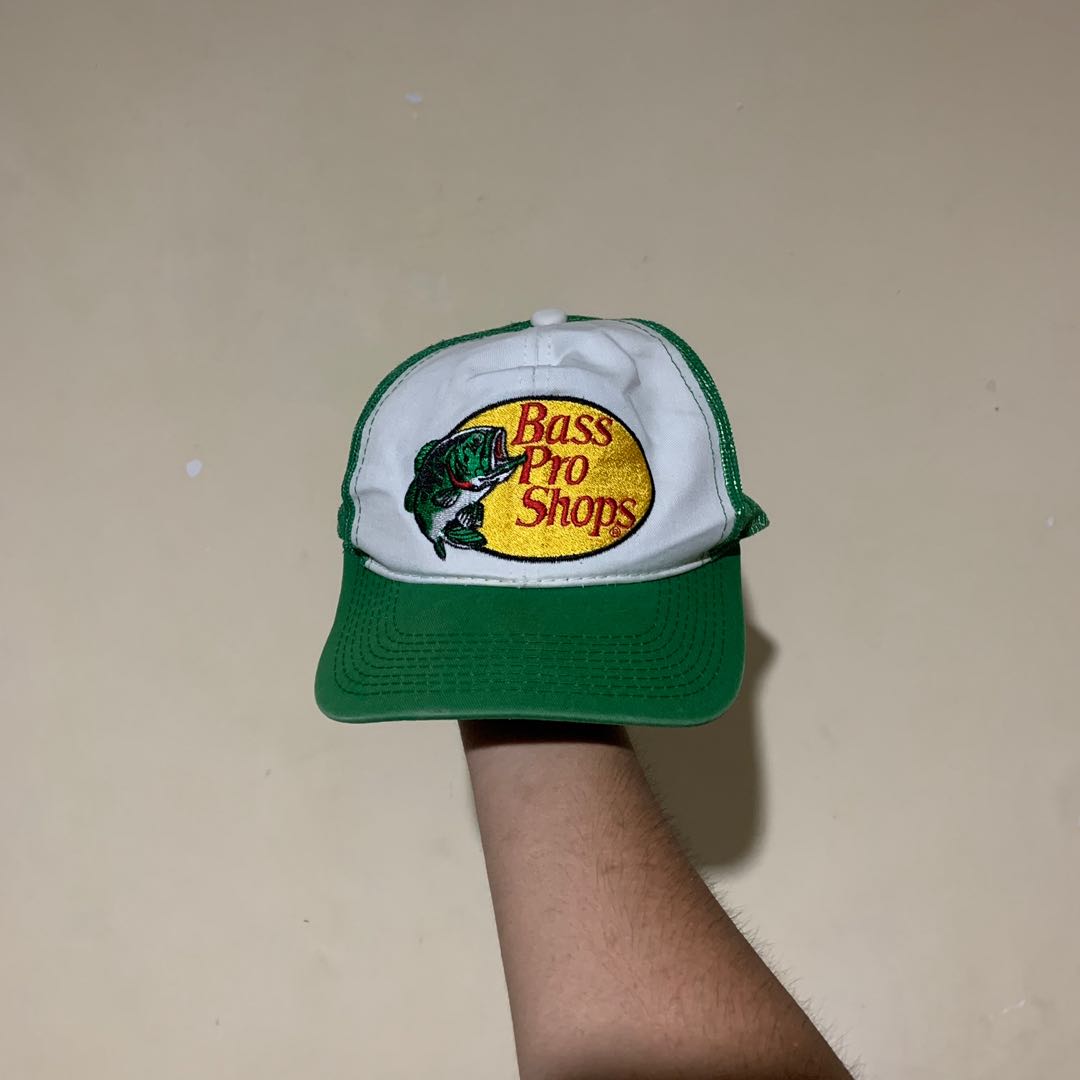Bass pro shop embroidered logo green mesh trucker cap/hat, Men's