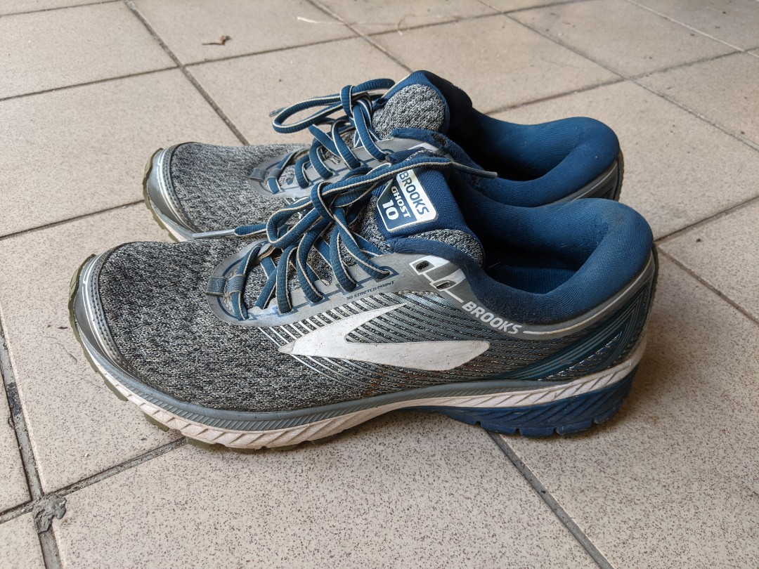 Mens brooks ghost 10 sale 2025
