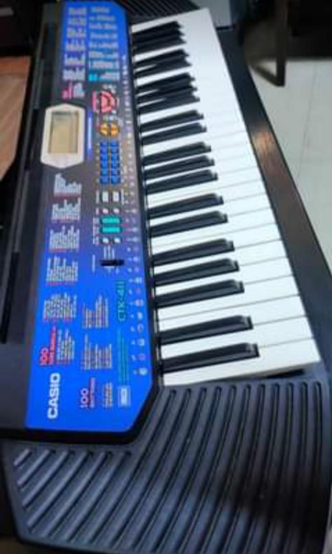 Casio CTK411 Portable Piano Keyboard, Hobbies & Toys, Music & Media