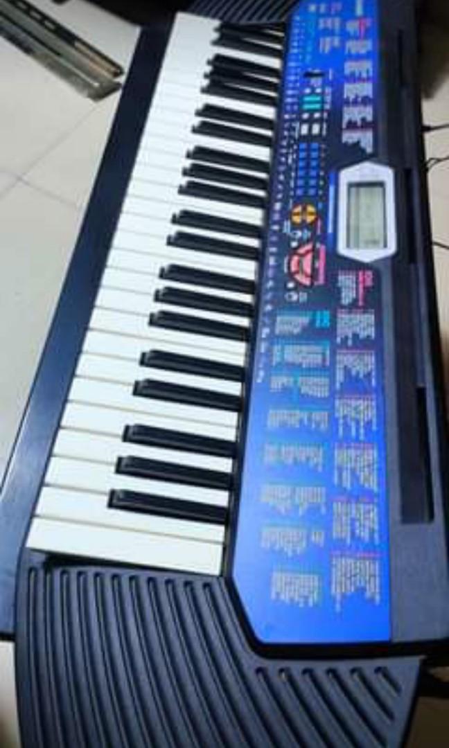 Casio CTK411 Portable Piano Keyboard, Hobbies & Toys, Music & Media
