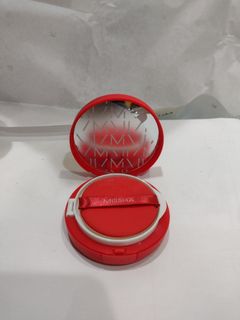 由 make_up_addict (刊登 ID 1102000286，圖片 1) 提交，位於 的 (類別：)，說明：。