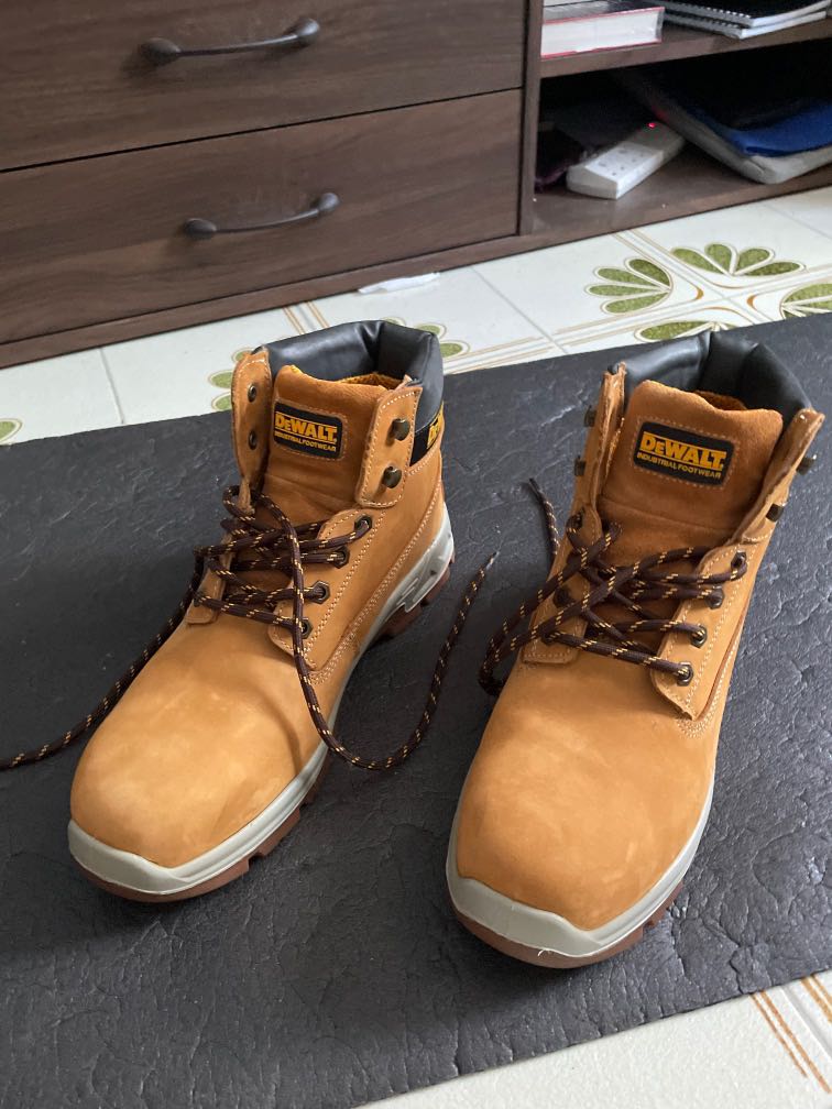 Mens dewalt sales work boots