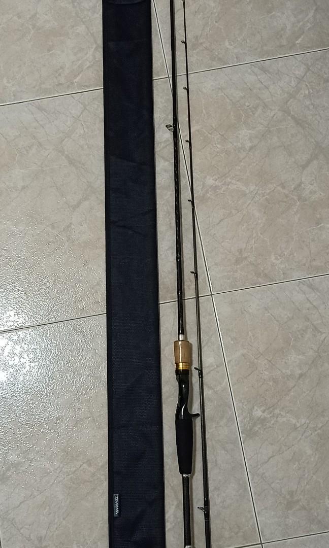 Baitcsting 2 pieces Daiwa Bass X 6102MHB Y From Japan 