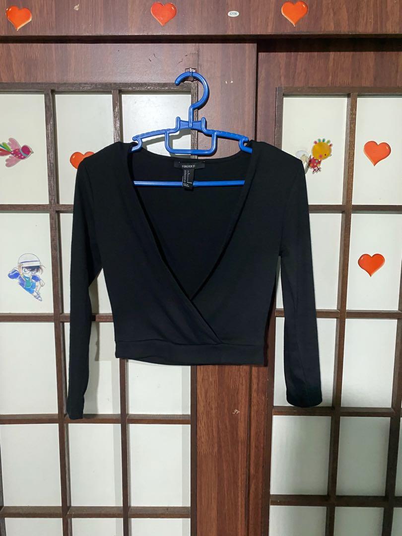 Forever 21 Crop Top, Women's Fashion, Clothes, Tops on Carousell