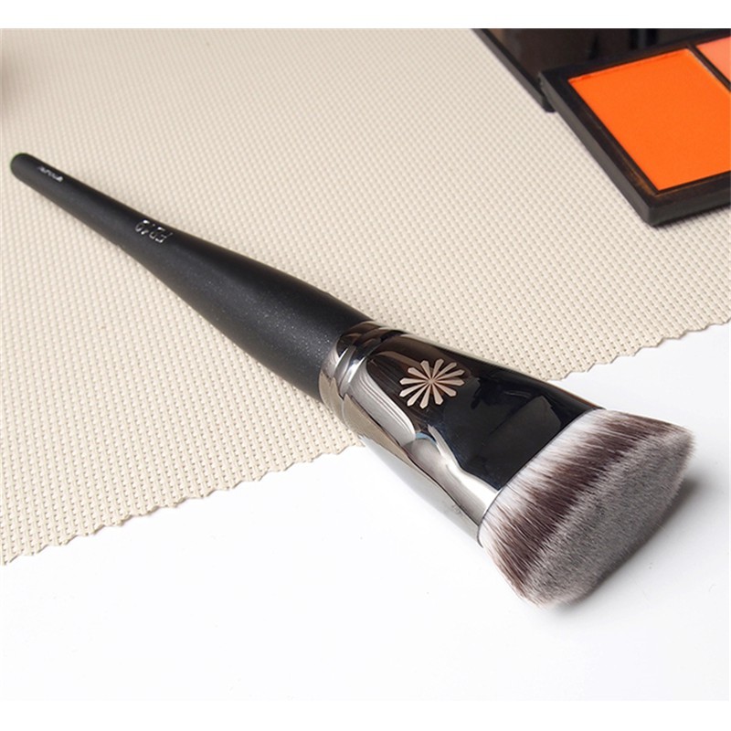 Foundation Brush Flat Dense Liquid Cream Cosmetic Brush Korean Makeup