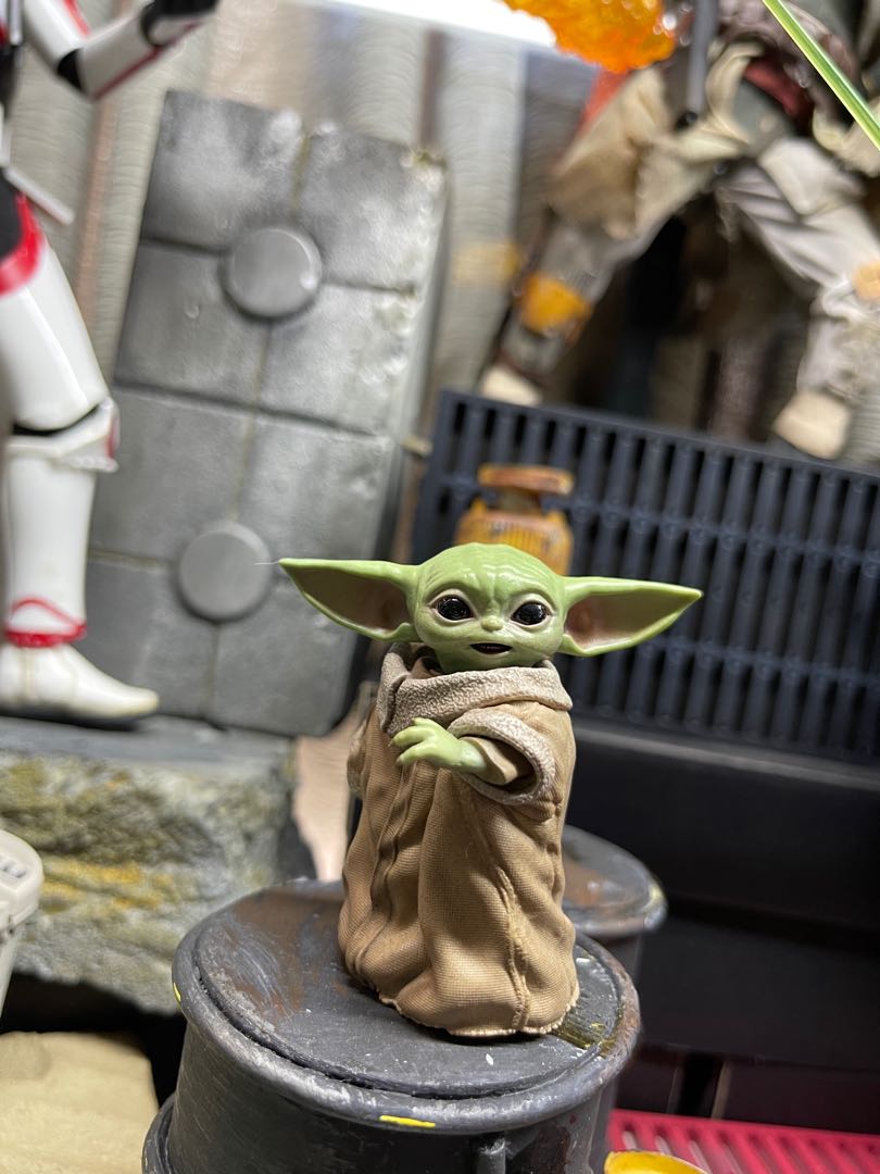 Hot Toys Baby Yoda (16 Scale) from the Mandalorian for Sale, Hobbies & Toys, Toys & Games on