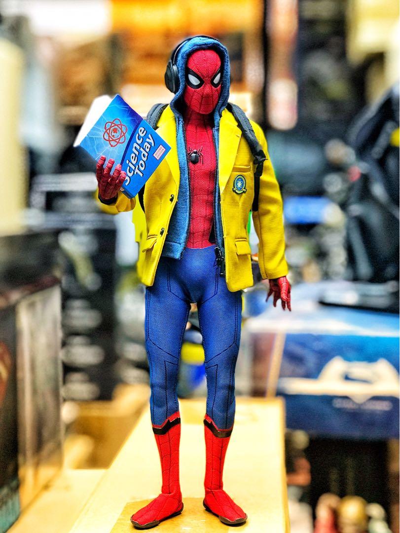 Hot Toys MMS426 Spider Man Home Coming deluxe version