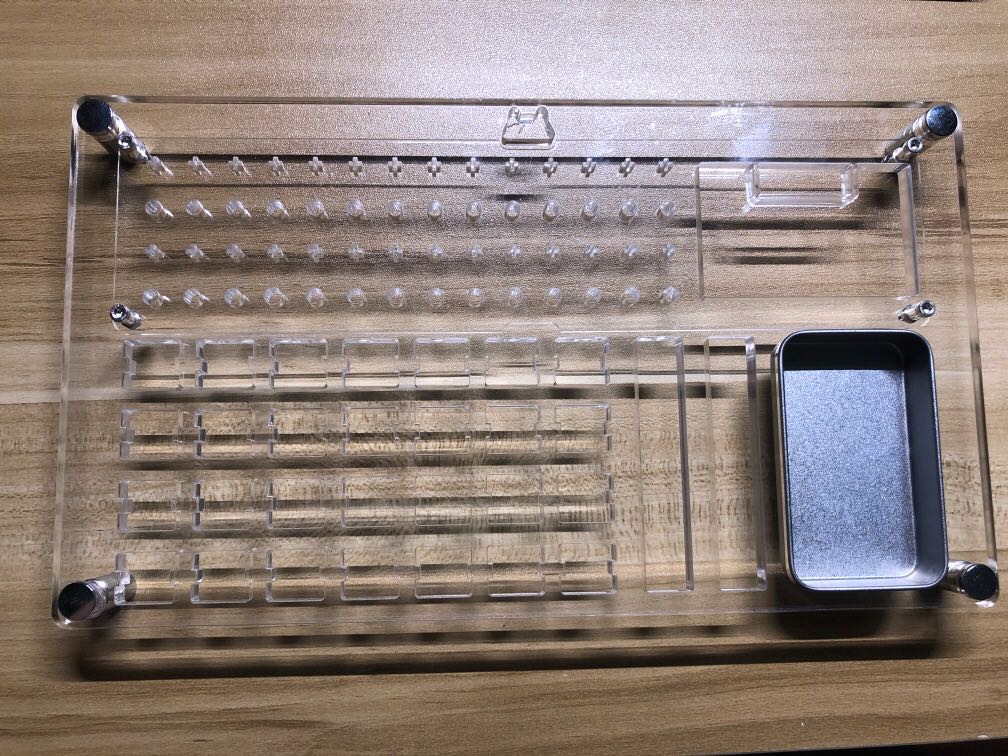 Kelowna Lube Station, Computers & Tech, Parts & Accessories, Hard Disks & Thumbdrives on Carousell