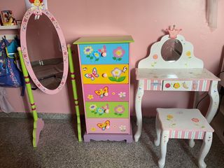 (Category: ) located in . Submitted by peonylady (Listing ID 1101901395, Image 1). Description: .