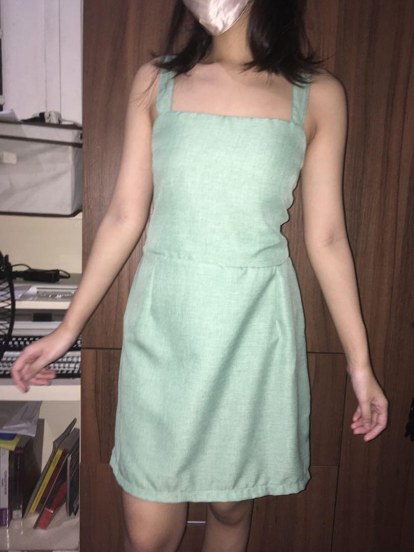 Linen Dress in Olive (Category: Dresses) located in Taytay. Submitted by decluttering_ce (Listing ID 1100009817, Image 2). Description: • Fits small frame • MOP: BPI / Security Bank transfer & maya only • RFS: decluttering & need funds.