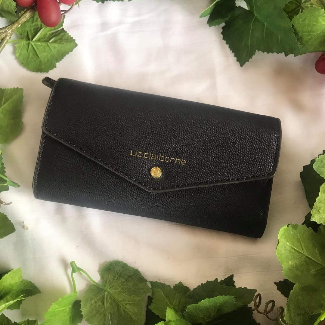 liz claiborne clutch wallet