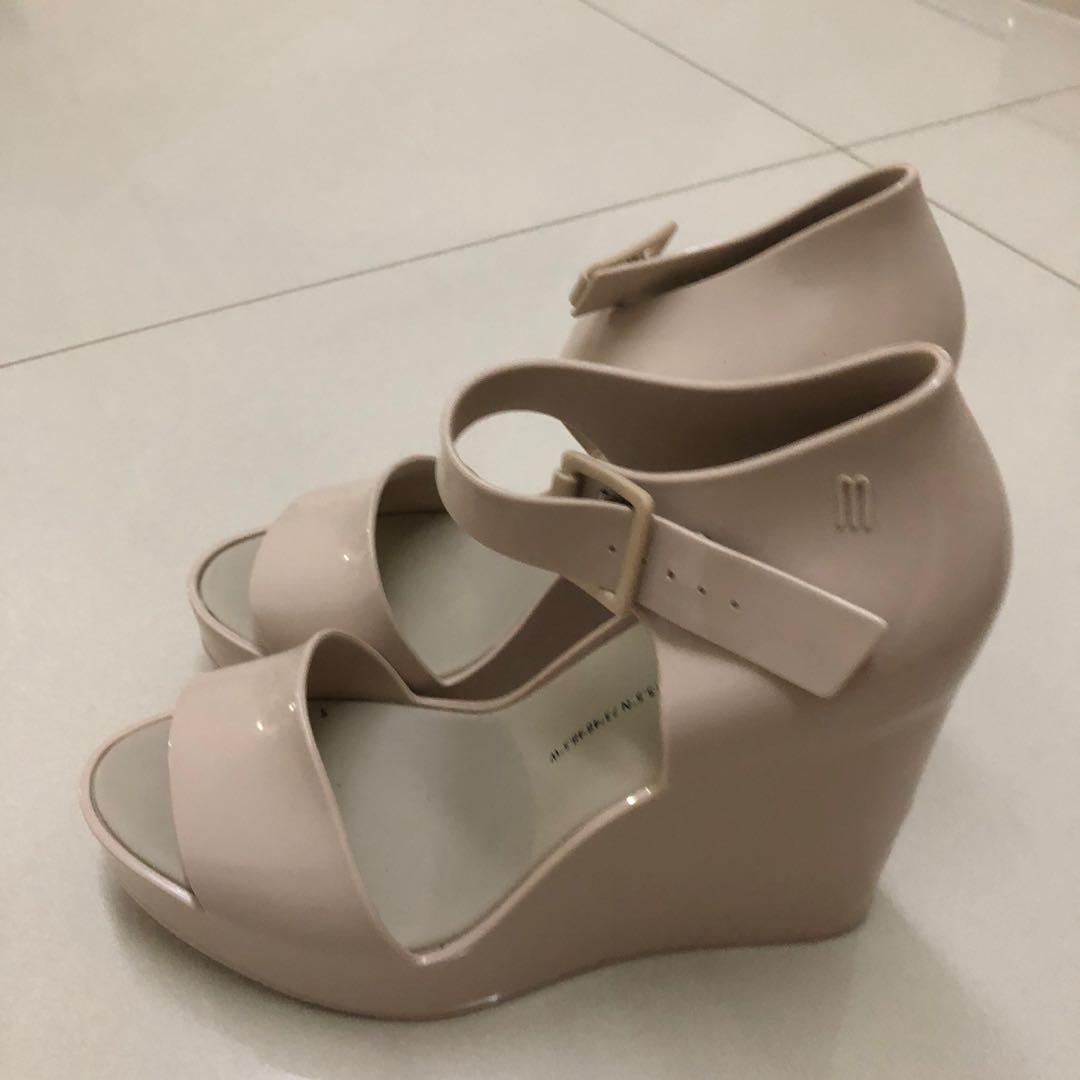 Melissa Mar Wedge Beige EU 37 UK 4 US 6 Women s Fashion Footwear Wedges on Carousell