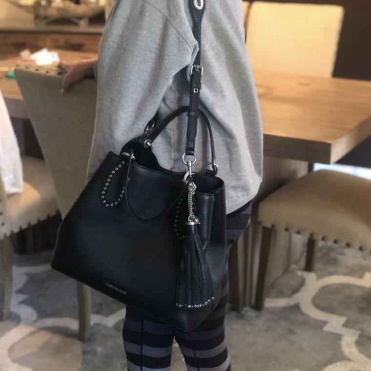 Michael kors brooklyn large leather tote store