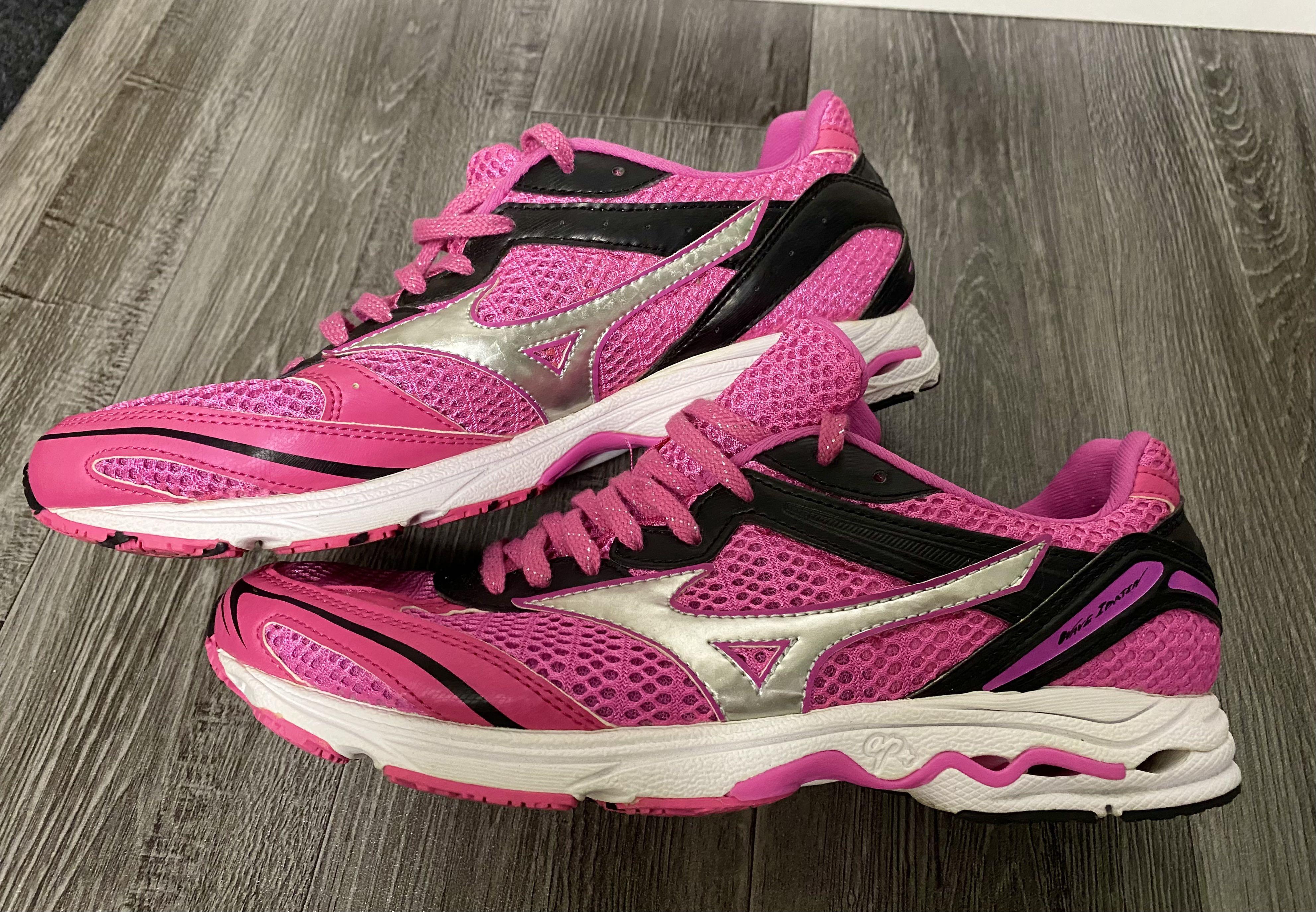 Mizuno Wave Idaten x Carousell