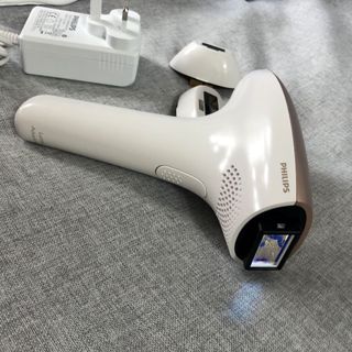 （分類：）位於 。 由 zsiraf 提交（商品編號 1101908728，圖片 1）。簡介： 。
