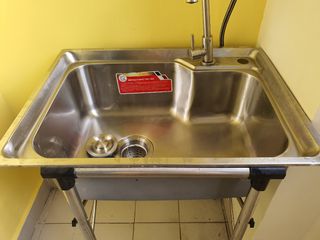 (Category: ) located in . Submitted by burbo (Listing ID 1101879129, Image 1). Description: .