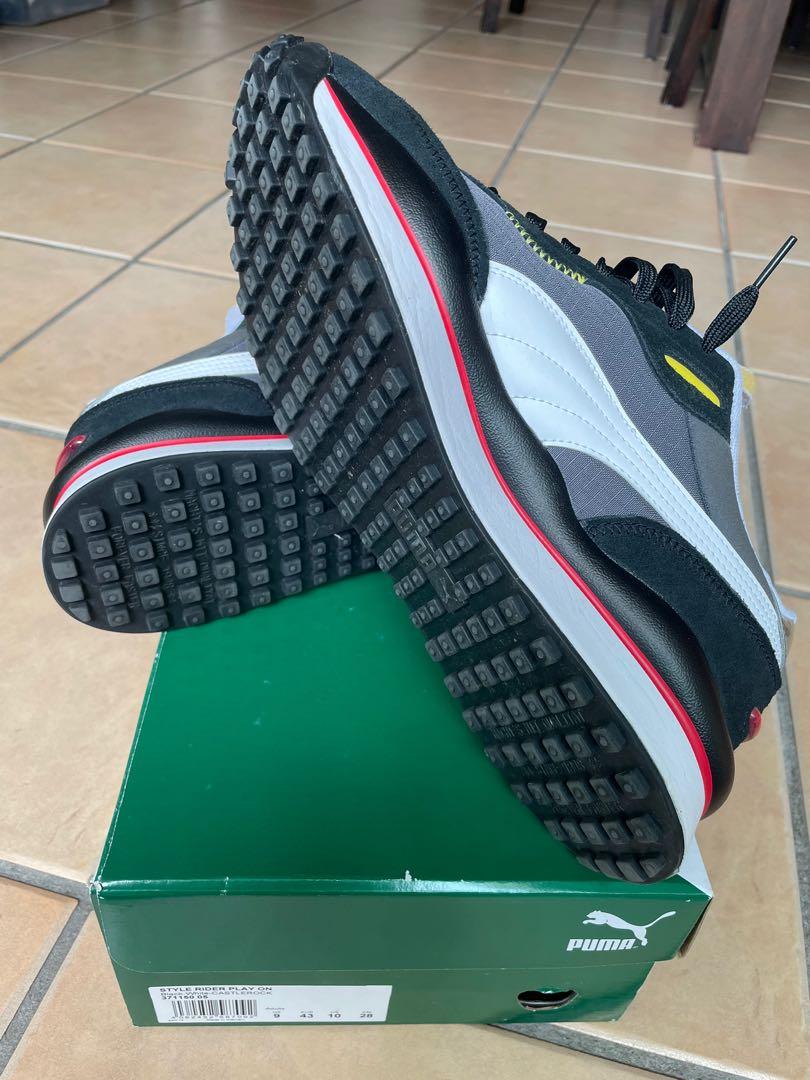 PUMA Style Rider Play On