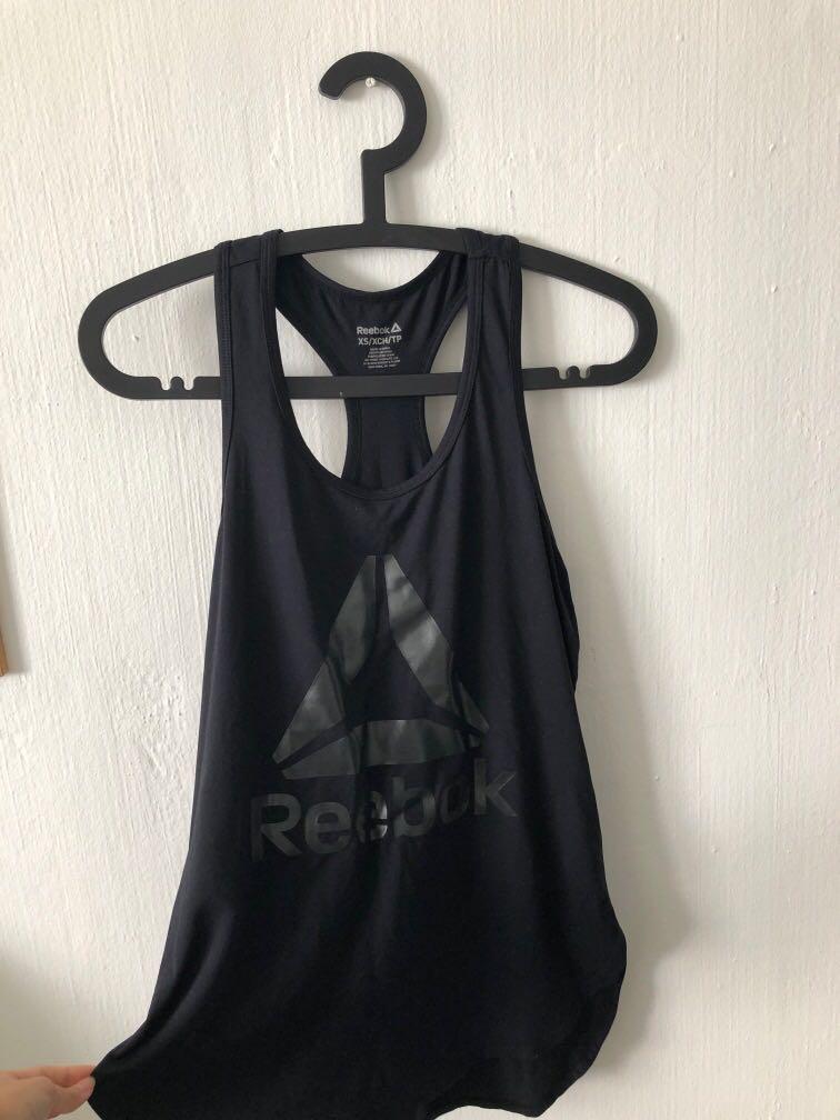 Reebok yoga cheap tops