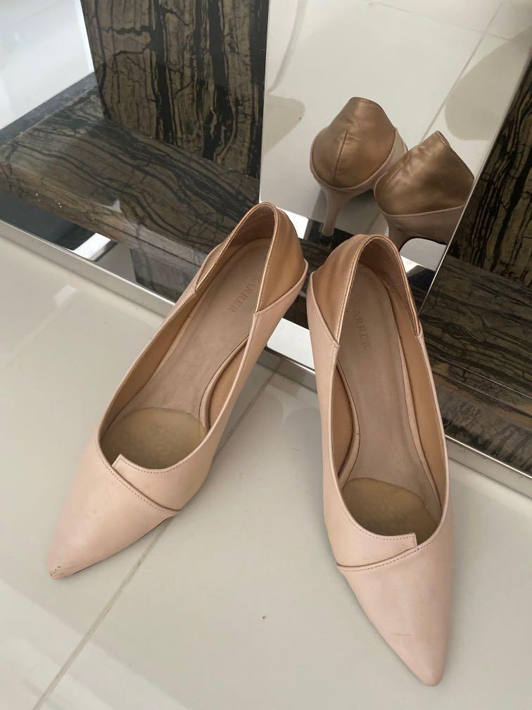 Champagne pink heels top