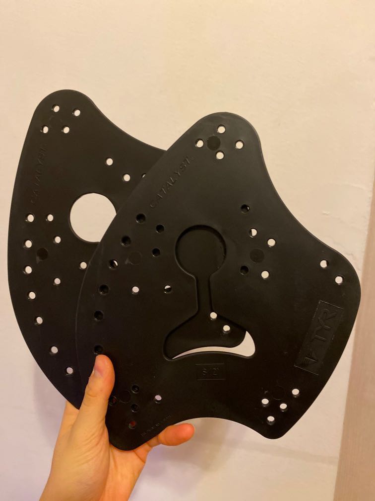 TYR Hand Paddles, Sports Equipment, Sports & Games, Water Sports on