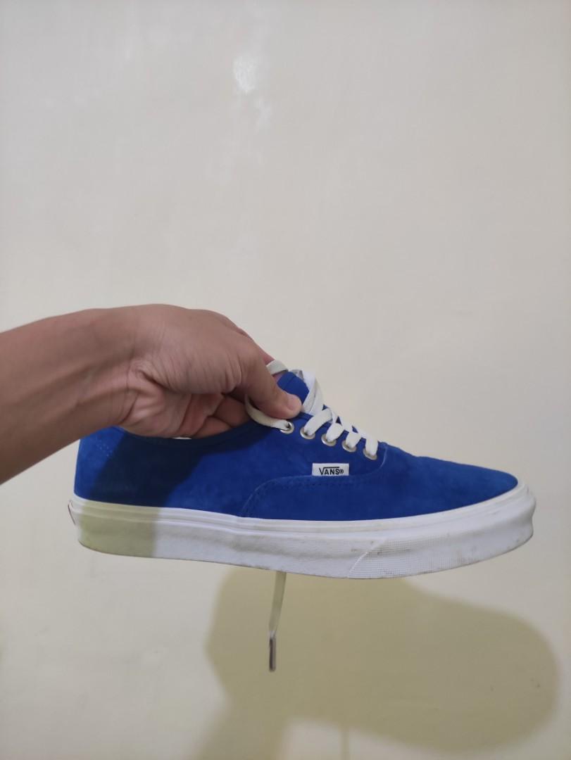 Vans blue suede on sale shoes